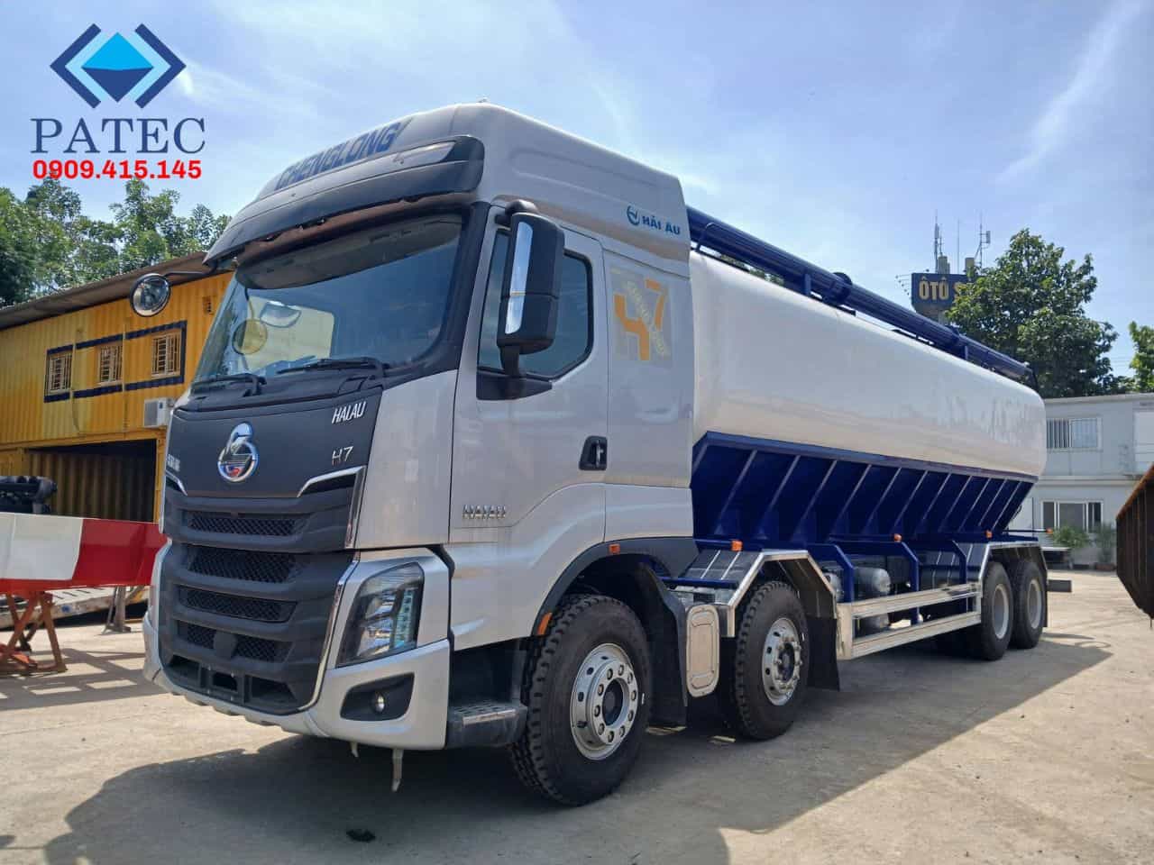 Xe Mooc Bồn Chở Cám Chenglong 28 Khối