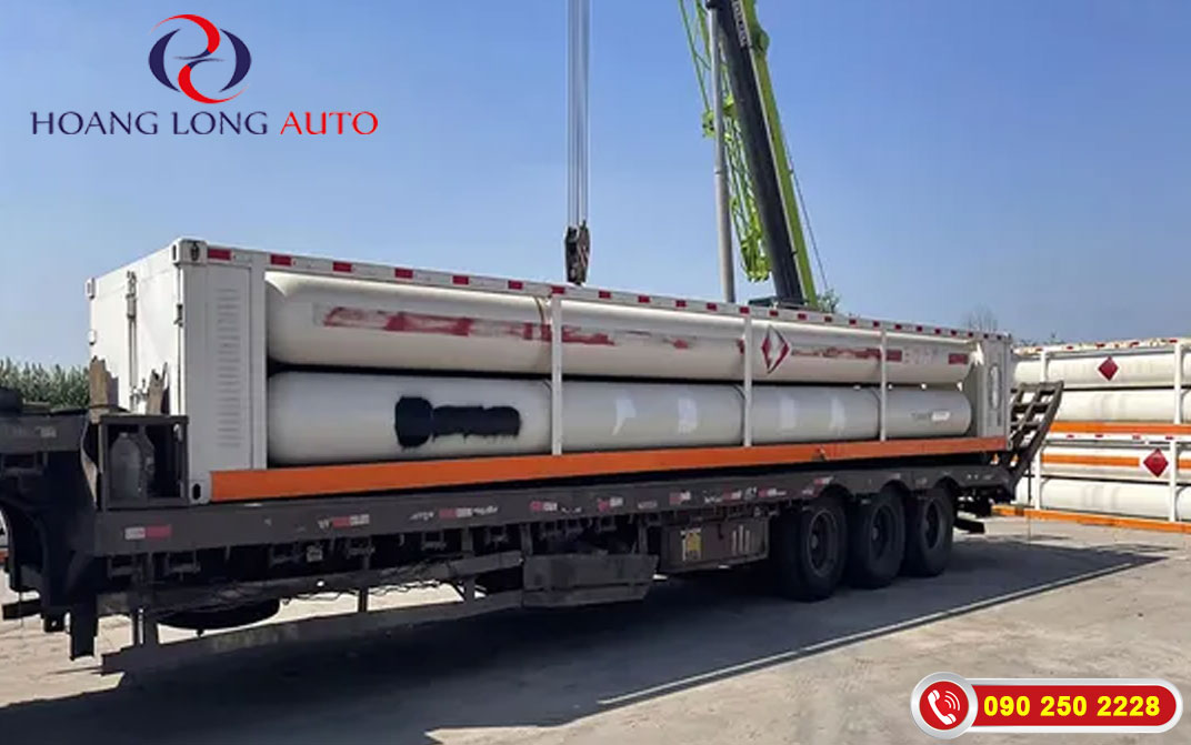 Quá trình nhập kho mooc CNG chở khí tại showroom